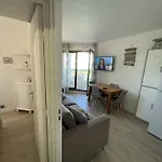 Apartamento Saint-cyprien: T2 Rénové 6 Pers, Piscine, Parking, à 100m De La - Fr-1-106-80 *