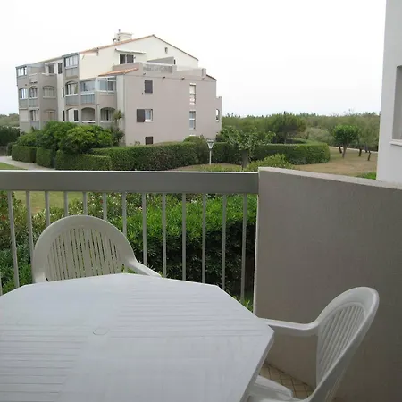 Apartment Saint-cyprien: T2 Renove 6 Pers, Piscine, Parking, A 100m De La - Fr-1-106-80 *