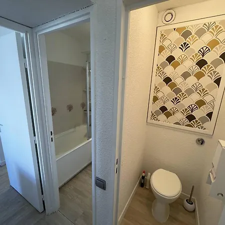 Saint-cyprien: T2 Renove 6 Pers, Piscine, Parking, A 100m De La - Fr-1-106-80