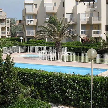 Appartement Saint-cyprien: T2 Renove 6 Pers, Piscine, Parking, A 100m De La - Fr-1-106-80